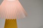 Precyzyjne wykończenie plisowanej lampy LED produkcji BLASKO