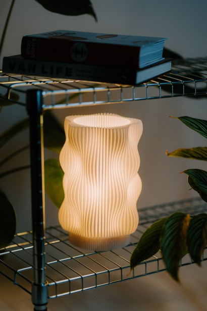 Nastrojowa lampa do salonu MELLO white