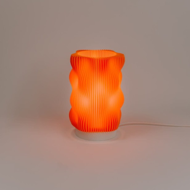 Polski design – lampa stołowa MELLO orange produkowana na zamówienie