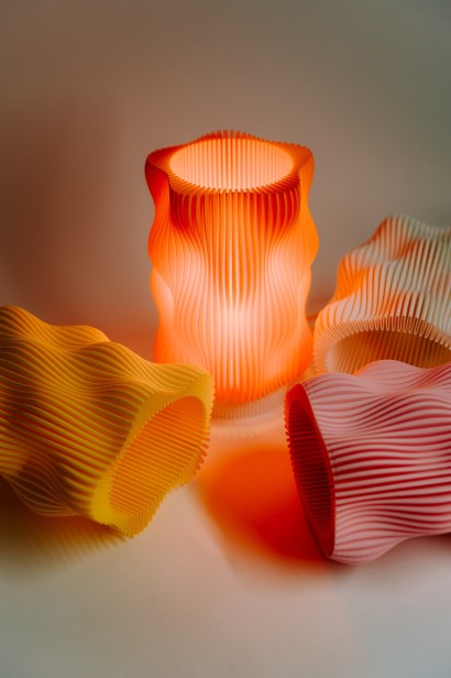 Ciepłe światło w lampie MELLO orange
